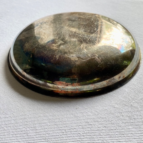 Vintage Oneida Silver Candy Nut or Coin Dish 6" Width MCM Cauldron Offering Bowl - Picture 5 of 7